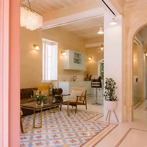 tinja-bnb.qawrahotelsmalta.org/